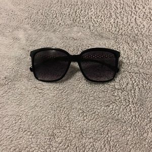 Tahari sunglasses